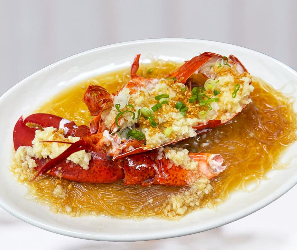 Steamed Live Canadian Lobster with Minced Garlic & Vermicelli Edit
